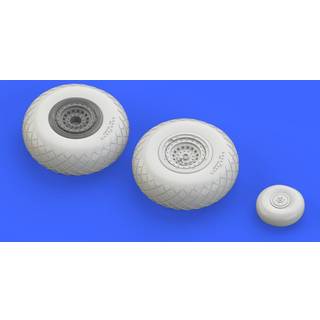 B-17G wheels for Airfix