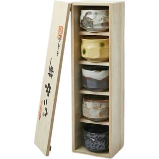 Sæt med 5 håndlavede sake kopper fra Japan. Ø6,8 cm