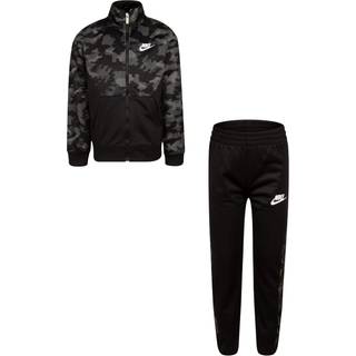 Nike Boy`s Therma Dri Fit Jacket & Pants 2 Piece Set (Black (76H109-023)/Camo 2T)