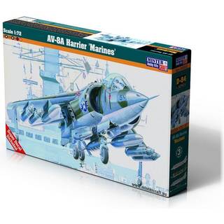 AV-8A Harrier Marines