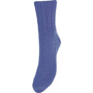 Järbo Junior Raggi 50g 68413 Cornflower blue Indhold: 75% Superwash uld, 25% polyamid Vægt/længde: 50 g = ca. 200 meter Anbefalede pinde: 3 mm Strikkefasthed: 10 x 10 cm = 27-28 m x 40 p Maskinvask, max 40°C / Tørres fladt.