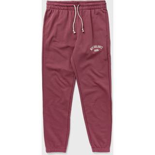 New Balance Herre Essentials Varsity Fleece Sweat Pants Vasket Burgundy