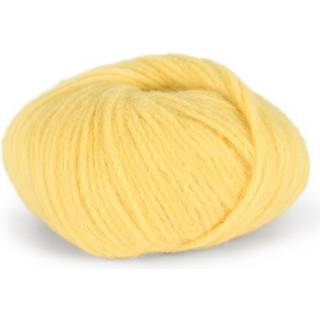 Du Store Alpakka Pus 4008 Gul Indhold: 70% baby alpakka, 17% akryl, 13% polyamid Vægt/længde: 50 g = ca. 100 meter Strikkefasthed: 10 cm = 12 m Anbefalede pinde: 9.00 mm Vask: Maskinvask 30 °C / Tåler ikke tørretumbling / Tørres fladt.