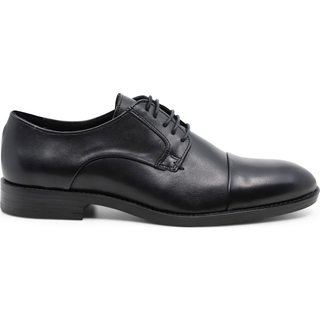 Classic leather shoe