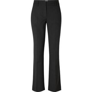 Clara Bukser, Charcoal Pinstripe, 32