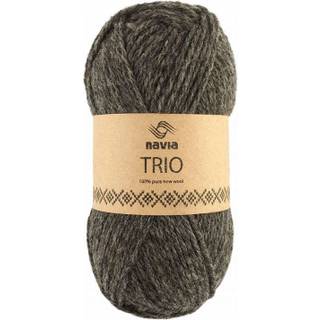 Navia Trio 39 Eg Indhold: 100% Uld Vægt/Længde: 50 g = ca. 120 meter Anbefalede pinde: 4,5 mm Strikkefasthed: 10 cm = 19 masker Vaskes i hånden / Tåler ikke tørretumbling, tørres fladt..