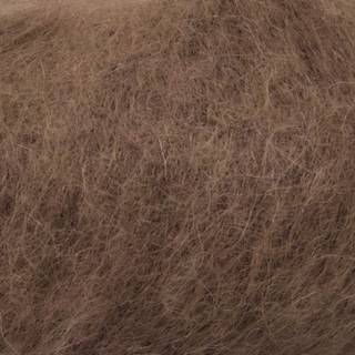 Mayflower Elba 006 Mokka Indhold: 68% Alpaca, 32% Polyamid Vægt/længde: 25 g = ca. 250 m Anbefalede pinde: 3.5-4 mm Strikkefasthed: 10 cm = 22 m x 32 p Vask: Håndvask / Tåler ikke tørretumbling.