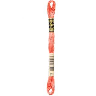 DMC Mouliné Spécial 25 Broderigarn, Ensfarvet, Røde/Gule/Orange nuancer 0352 Indhold: 100% Bomuld Effekt: Ensfarvet Længde/tykkelse: 8 meter, 6-trådet Vask: Max 95 °C / Tåler ikke tørretumbling.