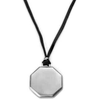 Halskæde m. Graverbart Sølvfarvet Stålvedhæng