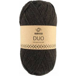 Navia DUO 26 Mørkebrun Indhold: 100% Uld Vægt/Længde: 50 g = ca. 180 meter Anbefalede pinde: 3,5 mm Strikkefasthed: 10 cm = 22 masker Vaskes i hånden / Tåler ikke tørretumbling, tørres fladt..