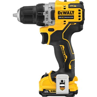 DeWALT 12V XR Kulløs kompakt boremaskine med 2 x 2Ah batterier (DCD701D2-QW)