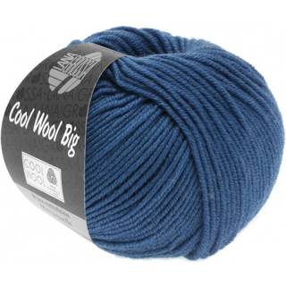 Lana Grossa Cool Wool Big 968 Dueblå Indhold:100% ren ny, ekstrafin merinould Vægt/Længde: 50 g = ca. 120 meter Anbefalede pinde: 3.50-4.00 mm Strikkefasthed: 10 x 10 cm = 19 m x 26 p Vask:Finvask 30º/ Tørres fladt.