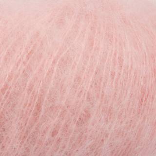 Mayflower Elba 028 Pudder Indhold: 68% Alpaca, 32% Polyamid Vægt/længde: 25 g = ca. 250 m Anbefalede pinde: 3.5-4 mm Strikkefasthed: 10 cm = 22 m x 32 p Vask: Håndvask / Tåler ikke tørretumbling.