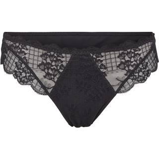 Reve Brief