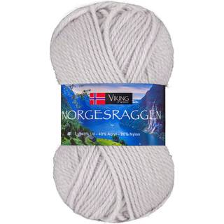 Viking Norgesraggen 812 Perlegrå Indhold: 40% Uld, 40% Akryl, 20% Nylon Vægt/længde: 50 g = ca. 100 meter Anbefalede pinde: 3.5 mm Strikkefasthed: 10 cm = 22-23 m Vask: 30°C uden skyllemiddel / Tåler ikke tørretumbling / Tørres fladt.