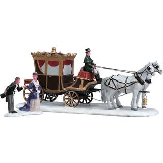 The Duchess Arrives Set Of 2