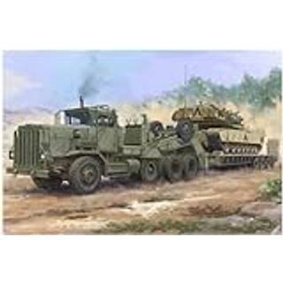 M911 C-HET w/Talbert 64T Trailer