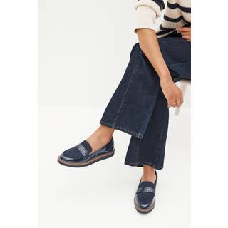 Next Hyttesko med Broguesko-detaljer og chunky'sål - EU 36 (UK 3.5)