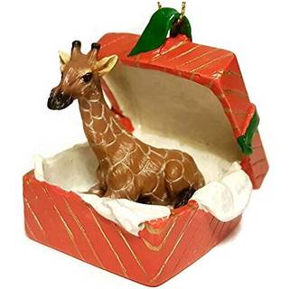 Giraff i en r?d gave?ske julepynt ny harpiks RGBA20
