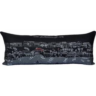 HomeRoots Gr? 35"""" sort St Michael's Nighttime Skyline L?ndepyntepude