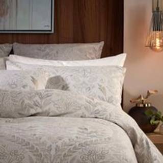 Vantona Vantona Cream Chafield Jacquard Duvet Cover and Pillowcase Set