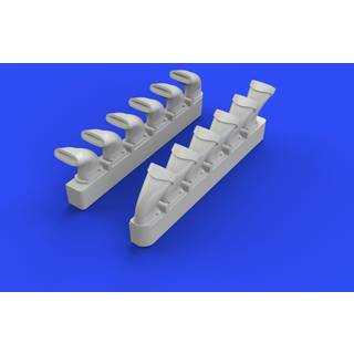 Spitfire exhaust stacks-fishtail f.Eduar