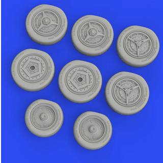 SR-71A wheels 1/48