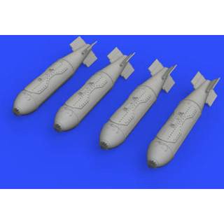 BL755 cluster bombs