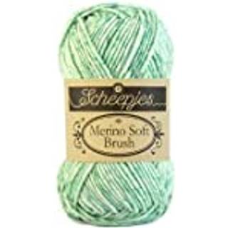Scheepjes Merino Soft Brush 255 Breitner Indhold: 50% Superwash merinould, 25% mikrofibre, 25% akryl Vægt/længde: 50 g = 105 m Anbefalede pinde: 4 - 5 mm Strikkefasthed: 10 x 10 cm = 19 m x 23 r Kan vaskes på maskine, skånsom vask ved maks. 30° / Tørres fladt.