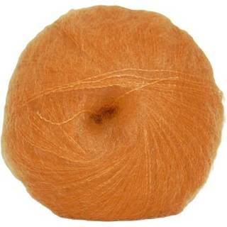 Hjertegarn Silk Kid Mohair 2205 Indhold: 72% Mohair, 28% Silke Vægt/længde: 25 g = ca. 210 meter Anbefalede pinde: 3 - 5 mm Strikkefasthed: 10 cm = 18 - 22 m Håndvask / Anvend kun uldvaskemiddel / Tørres fladt.