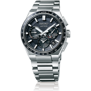 Seiko Astron SSH111J1 - Herre - 43 mm - Analog - Quartz - Safirglas