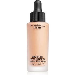 MAC Cosmetics Studio Waterweight SPF 30 Foundation Let farvet fugtighedscreme SPF 30 Skygge NW18 30 ml - 30 ml