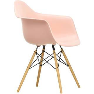 Vitra - Eames Plastic Armchair DAW - 41 Pale Rose - Ash Honey Tone - Spisebordsstole - Charles & Ray Eames - Lyserød - Metal/Træ/Plast