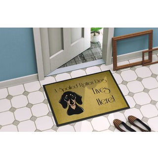 """"Caroline's Treasures BB1463MAT Smooth Black and Tan Gravhund Forklet hund bor her indendrs eller udendrs mtte 18 x 27"""""""" Multicolor""""