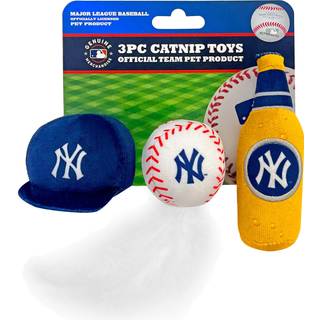 BEDSTE PUSH KATTELEGETJ - MLB NEW YORK YANKEES Komplet st med 3 styks kattelegetj fyldt med frisk katteurt. Inkl.: 1 baseball kasket kattelege
