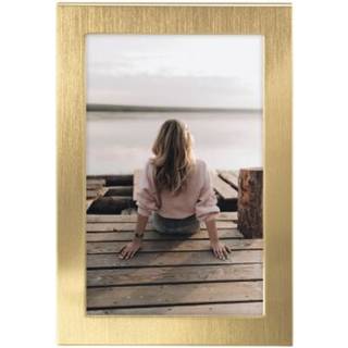 Hama Riva portrait frame gold 13 x 18 cm
