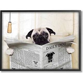 Stupell Industries Pug Reading Newspaper in Badev?relse Black Framed Wall Art 24 X 30 Design af kunstner i House Artist
