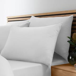 Catherine Lansfield Catherine Lansfield 4 Pack White So Soft Non-Iron Pillowcases