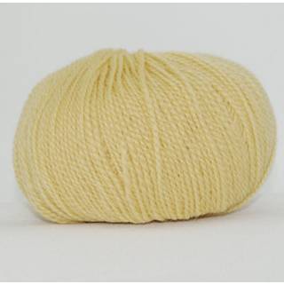 Hjertegarn Highland Fine Wool 0826 Indhold: 100% fin højlandsuld Vægt/længde: 40 g = ca. 180 meter Anbefalede pinde: 3-3.5 mm Strikkefasthed: 10 x 10 cm = 26 m Vask:Håndvask.