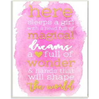 Stupell hjem d? Cor her sover en pige lyser?d og guld typografi v?g plaque art 10 x 0,5 x 15 stolt fremstillet i USA