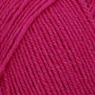 Regia 100 g 4-ply 01051 Fuchsia Indhold: 75 Ny uld / 25% Polyamid Vægt/længde: 100 gram = 420 meter Anbefalede pinde:2.00 - 3.00 mm Strikkefasthed:10 cm = 30m x 42p Maskinvask, skåneprogram max 40°C / Tørres fladt.