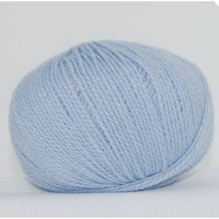 Hjertegarn Highland Fine Wool 0279 Indhold: 100% fin højlandsuld Vægt/længde: 40 g = ca. 180 meter Anbefalede pinde: 3-3.5 mm Strikkefasthed: 10 x 10 cm = 26 m Vask:Håndvask.