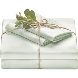 Chanasya Premium Soft Sage Green King Bed Sabs Set 4 -Piece - Percale Microfiber - Monteret Sheet Flat Sheet and Pillow Cases - Deep Pocket Wrink