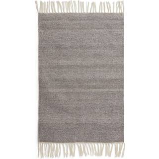 Formgatan Fringe Tæppe 140x200 Cm t - Ensfarvede tæpper Genanvendt Pet Grå - FG 8102