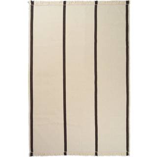 Ferm Living Calm Kelim Tæppe 140x200 Cm Offwhite / Coffee - Uldtæpper Uld Off-White - 1104268448