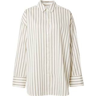 Marika Shirt 14907 W SOLITARY ST. (M)