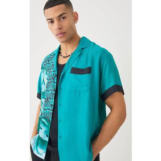 Mens Green Short Sleeve Boxy Viscose Spliced Statue Shirt