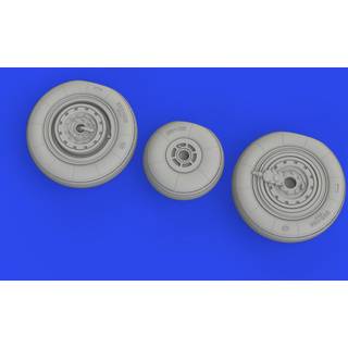 MiG-17 wheels 1/48 AMMO