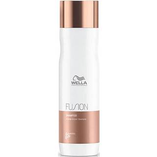 Wella Professionals Fusion Intense Repair Shampoo (250 ml)