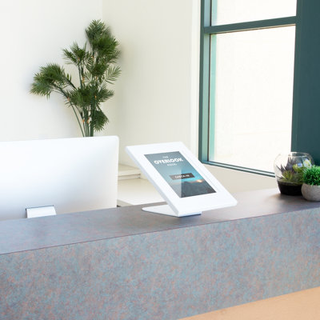 MI 3775W G10 TBLT CONTRTP STND